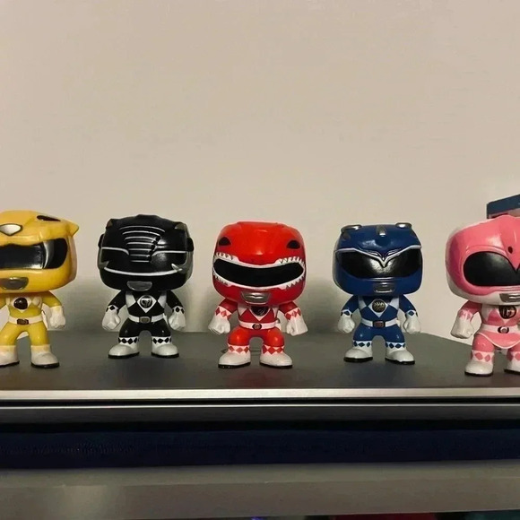 Set of 5 Mighty Morphin’  Power Rangers Funko Pops - Picture 1 of 7